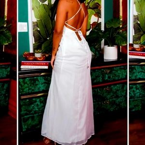 Backless maxi dress. Size large, true to size. Color white and ankle length.